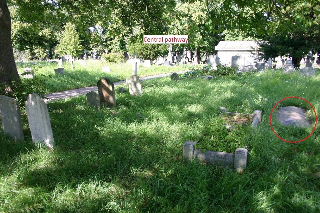 Thomas Spencer Wells' tomb, Brompton Cemetery, London - 01.JPG